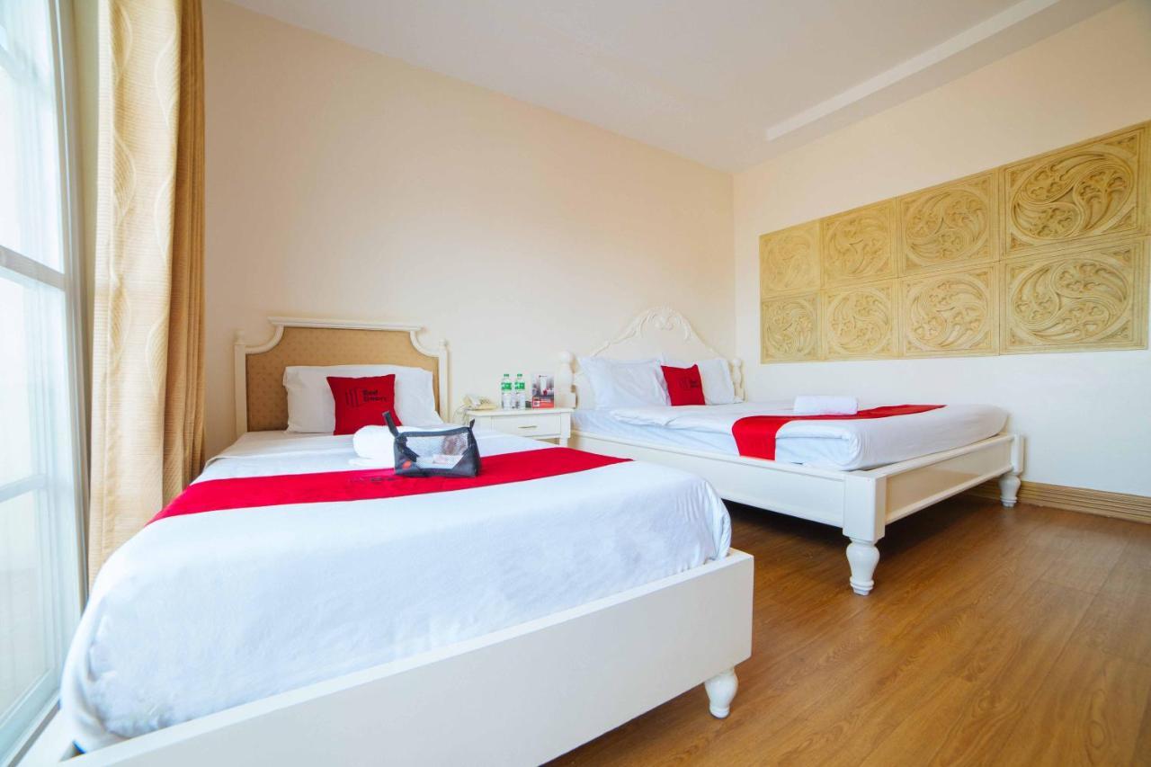 เรดดอร์ซ พรีเมียม แอท โคเรียทาวน์ อังเคเลสซิตี้ Hotel อังเฮเลส ภายนอก รูปภาพ