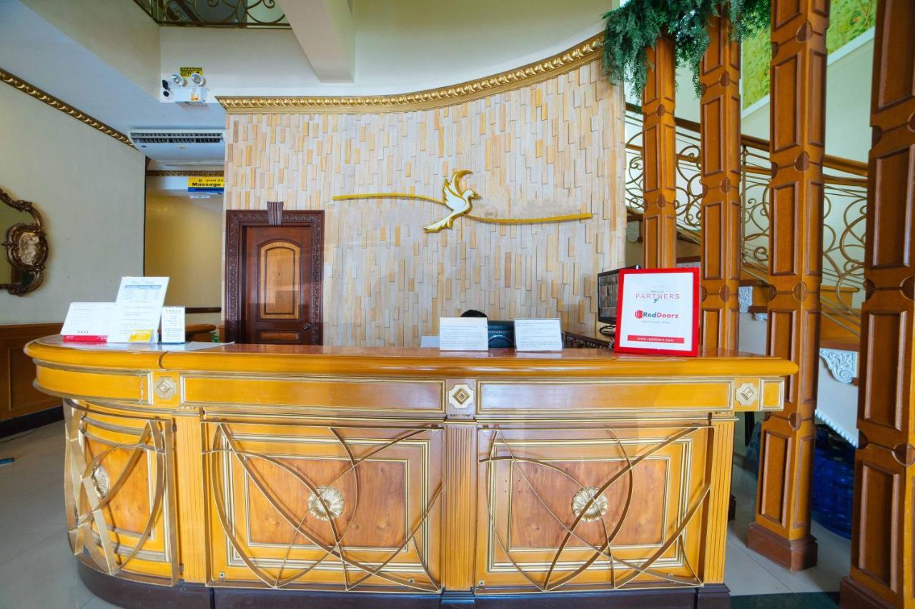 เรดดอร์ซ พรีเมียม แอท โคเรียทาวน์ อังเคเลสซิตี้ Hotel อังเฮเลส ภายนอก รูปภาพ